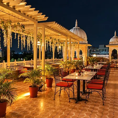 Laxmi Palace Heritage Boutique Hotel-3