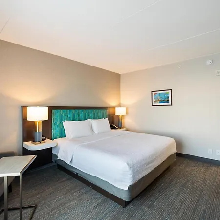 Hampton Inn By Hilton Winnipeg-3