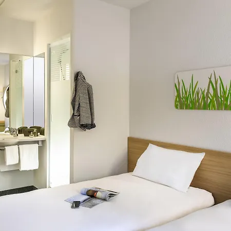 Ibis Budget Portsmouth-2