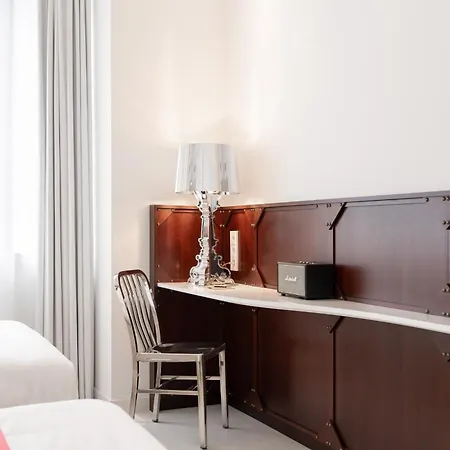 Ruby Leni Hotel Dusseldorf By Ihg-3