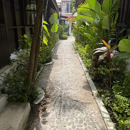 Surfer Paradise Villas Bali-3