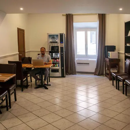 Hotel Domus Rome-3