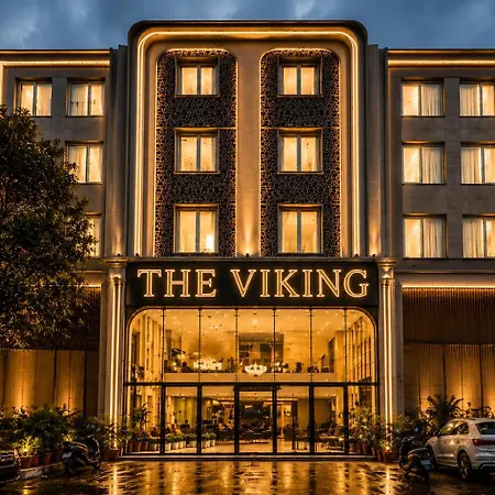 Hotel The Viking, City Centre - Near New Delhi Railway Station & Connaught Place-3
