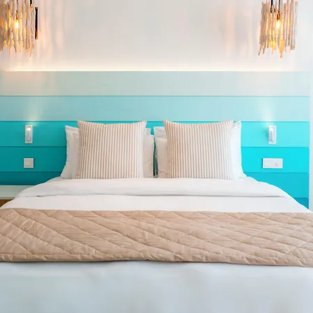 C Mauritius Palmar (Adults Only)-3