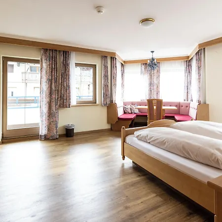 Heart Hotel Nordstern-3
