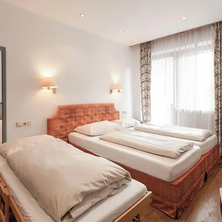Heart Hotel Nordstern-2