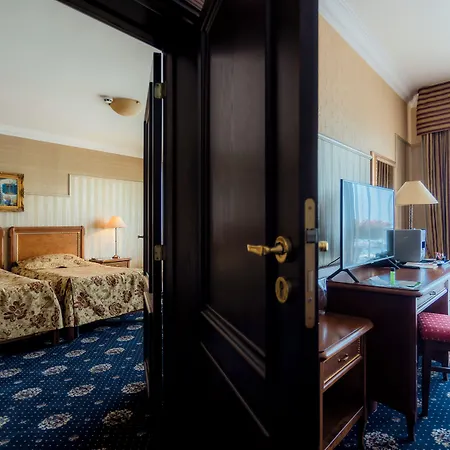 Hotel Palace Marina Dinevi-2