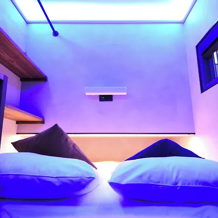 The Hyve Capsule Amsterdam-3