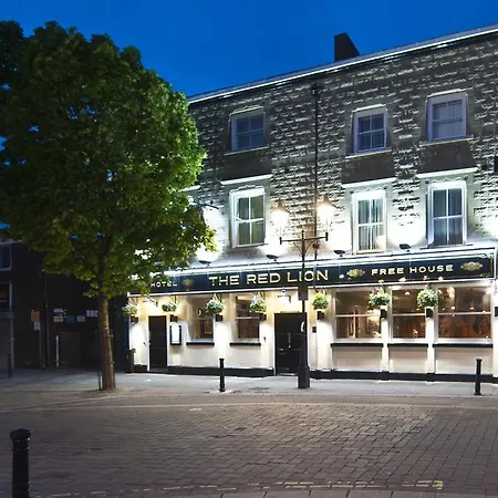 The Red Lion Wetherspoon-2