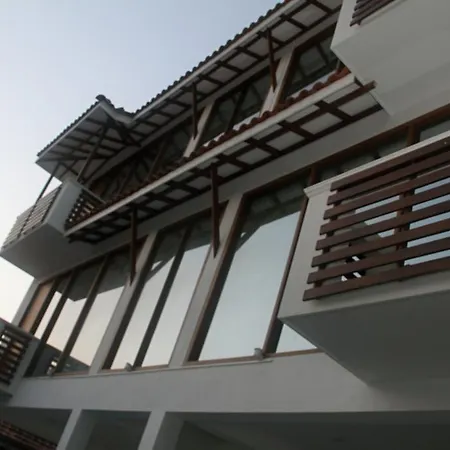 Binnacle Negombo-2
