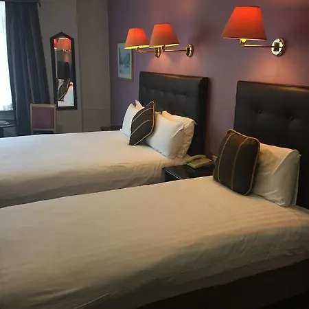 Parliament Hotel-3