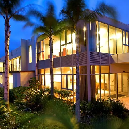 Vr Takapuna-2