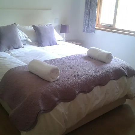 Manor Garden Lodge-3