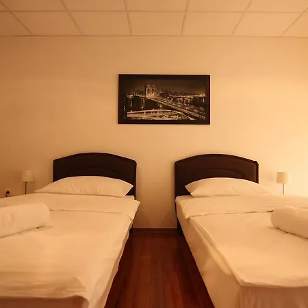 Rooms Xxl-3