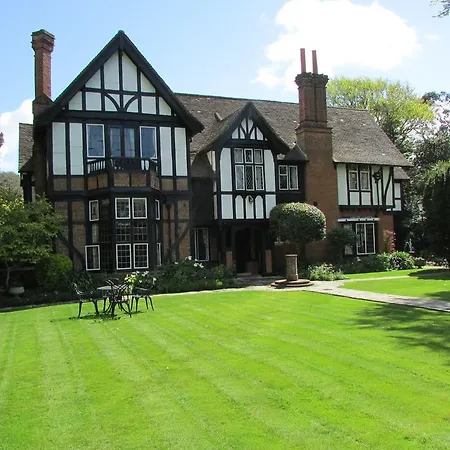 Tudor Grange-3