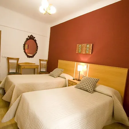 Hostal Trevinca-2