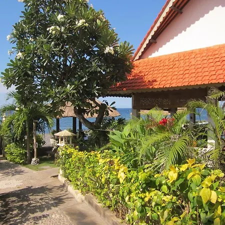 Kembali Beach Bungalows-3