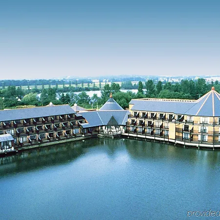 Reading Lake Hotel-3