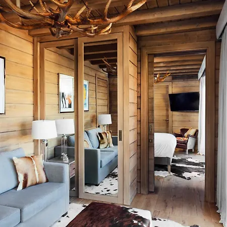 El Lodge, Ski & Spa-3