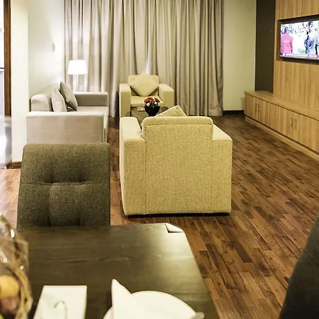 Emirates Plaza Hotel-3