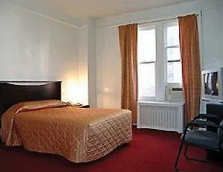 Latham Hotel-3