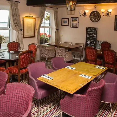 Anglesey Arms-3