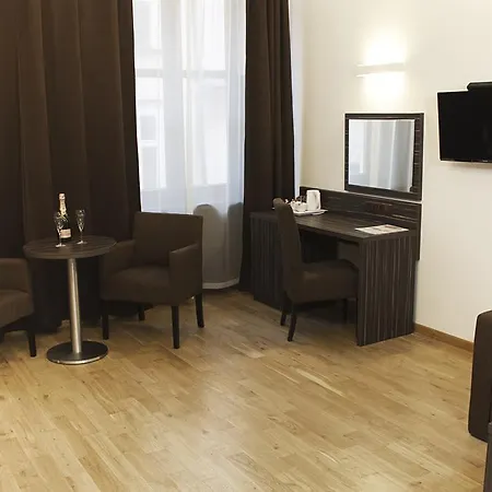 Pergamin Apartments-3