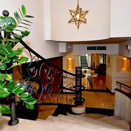 Hotel Executive-3
