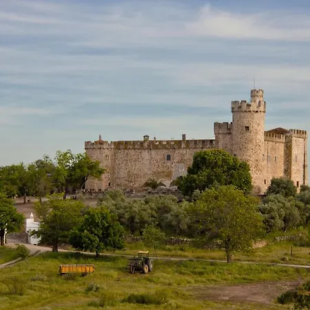 Casa Rural Castillo De Caceres-2