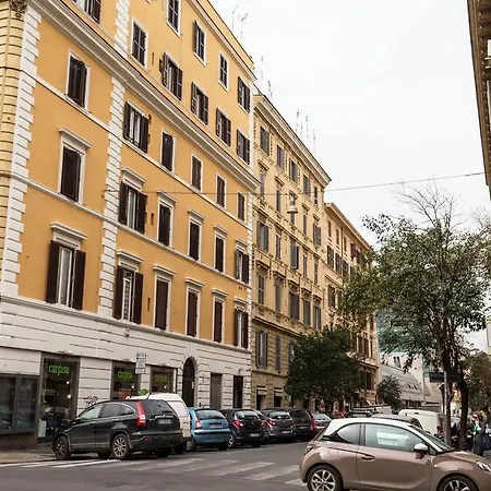 Sweet Stay In Rome-3