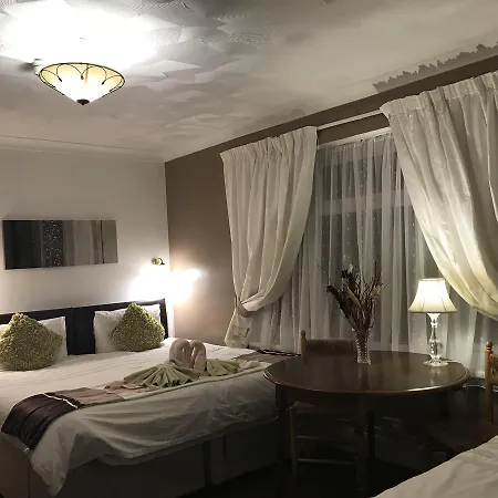 Acorn Lodge Guest House - Free Parking-3