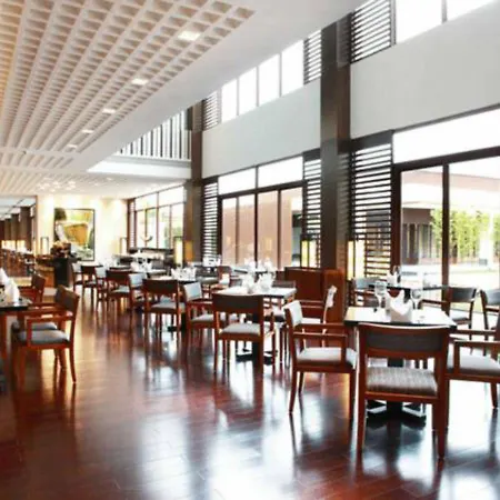 Baiyun Lakeside Hotel-2