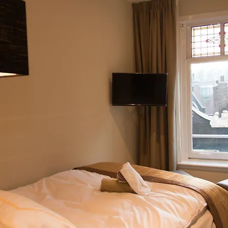 Royal Plaza Hotel Amsterdam-3