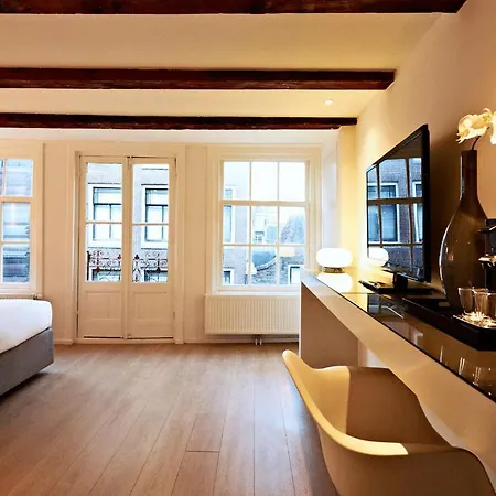 Ams Suites-2