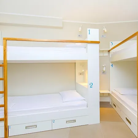 Hostel Dvor-3