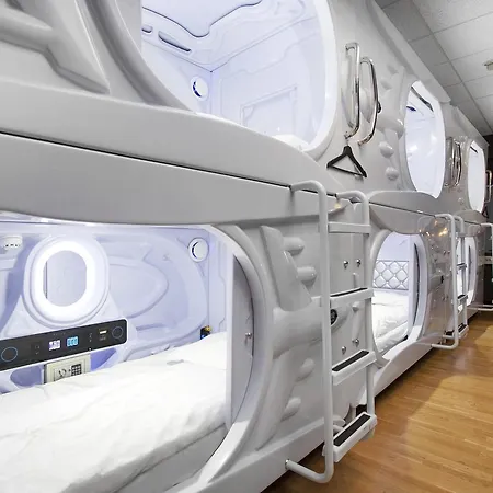 Galaxy Pod Hostel-3