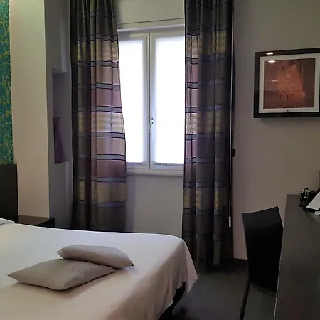 Ma Hotel-2