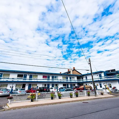 Niagara Parkway Court Motel-3