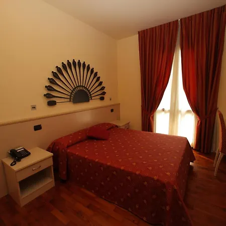 Hotel Fioroni-3