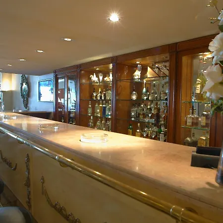 Hermitage Hotel-2