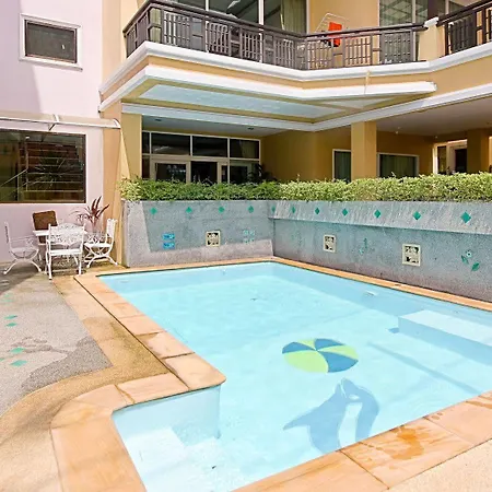Absolute Guesthouse Phuket-3