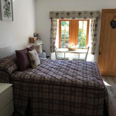 Alderdale B&B-3