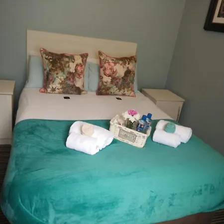 Cherry Tree Accommodation-3