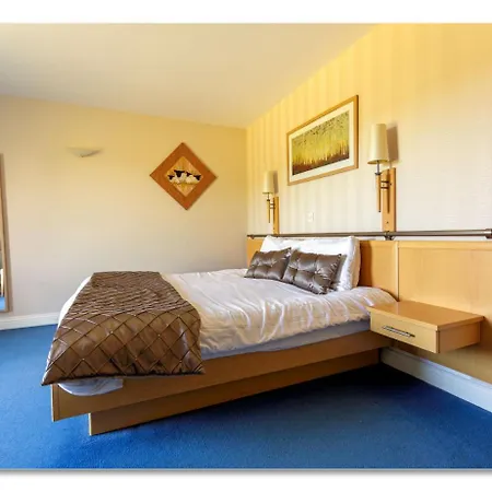 Holly Hill Inn-2
