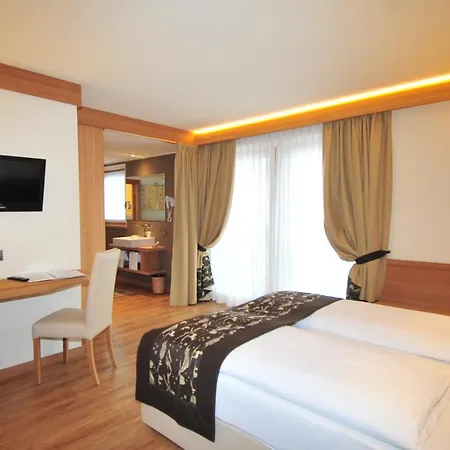Hotel Bondi-2