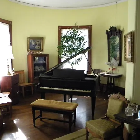Lehmann House Bed & Breakfast-2