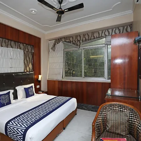 Oyo 2801 Magnate Hotel-3