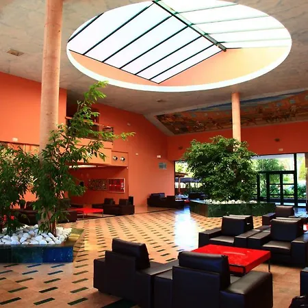 Ohtels Vila Romana-3