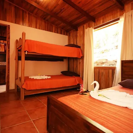 Maris Bed & Breakfast Monteverde-3