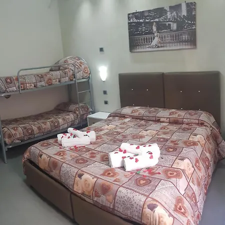 Donn'Anna Suite-3